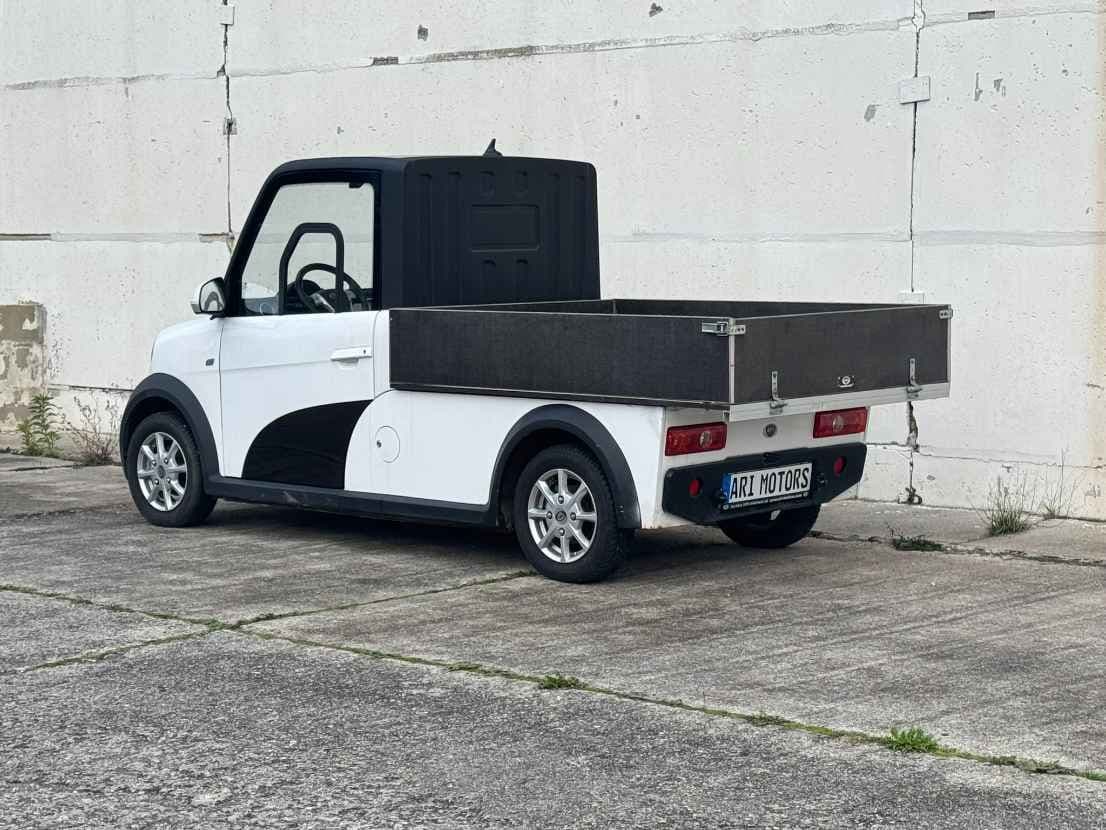 ARI Pritsche XL (10).jpg